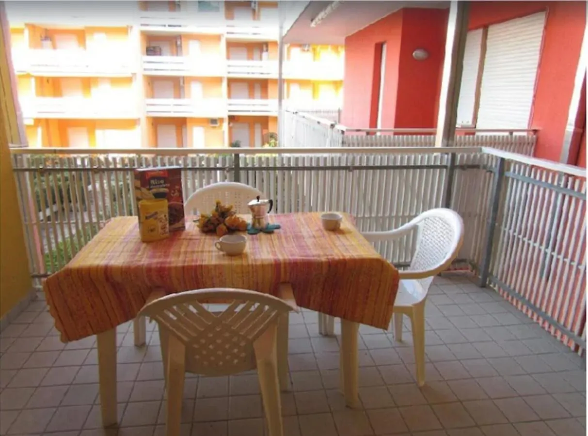 Seafront Building In A Great Location - Beahost Apartment Bibione